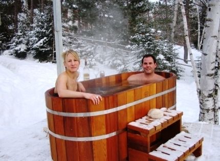 WOOD FIRED HOT TUBS